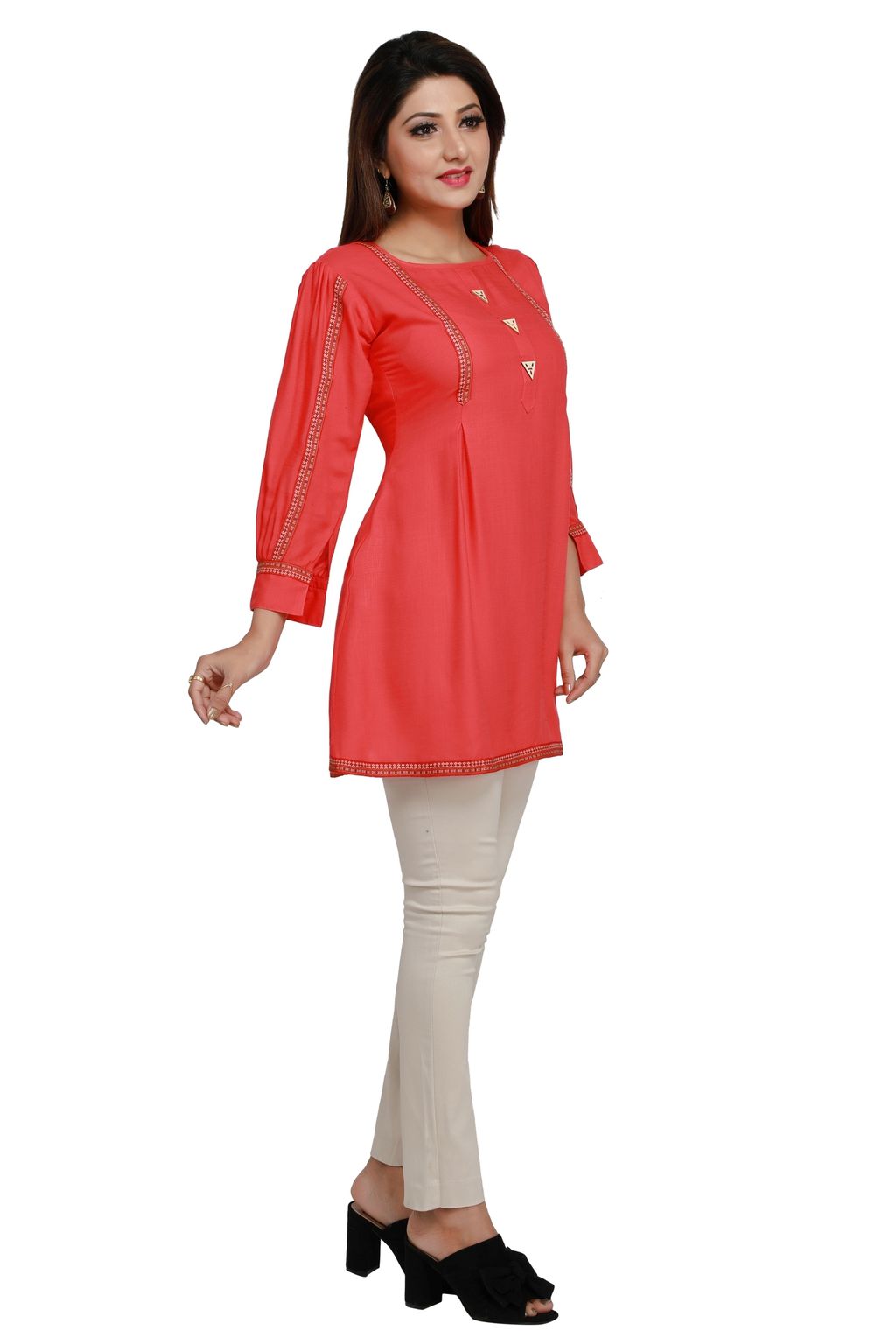 designer-peach-color-rayon-short-length-kurti3-eashita-03b