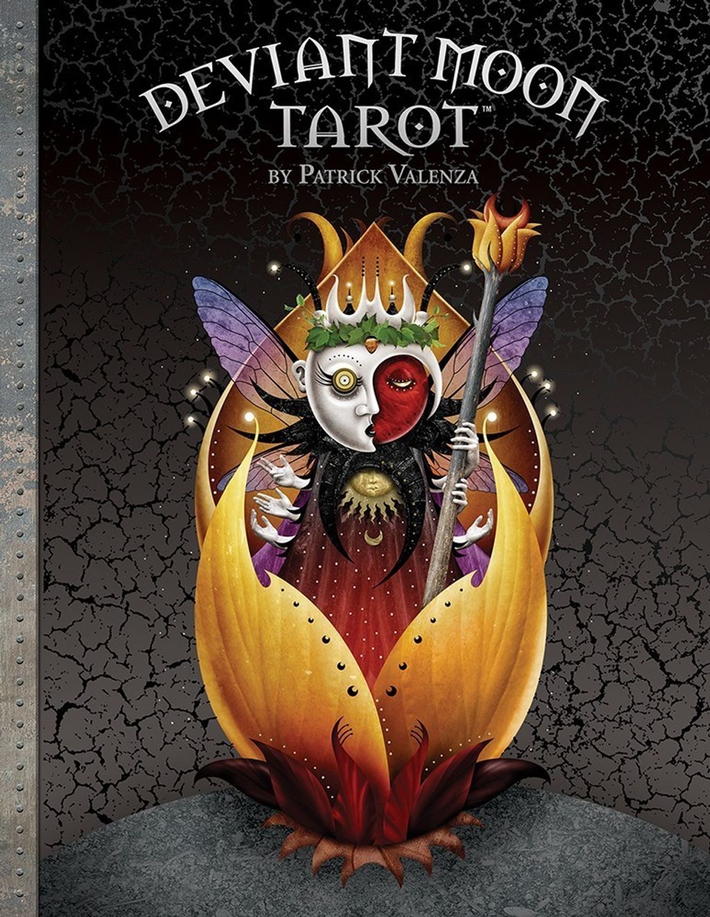 月亮魔偶塔羅創作專書：Deviant Moon Tarot Book.jpg