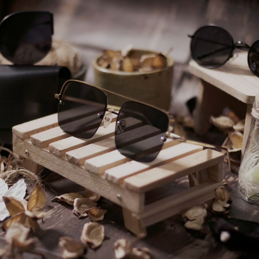 DECORATION EYEWEAR | SHOP - Sunglasses