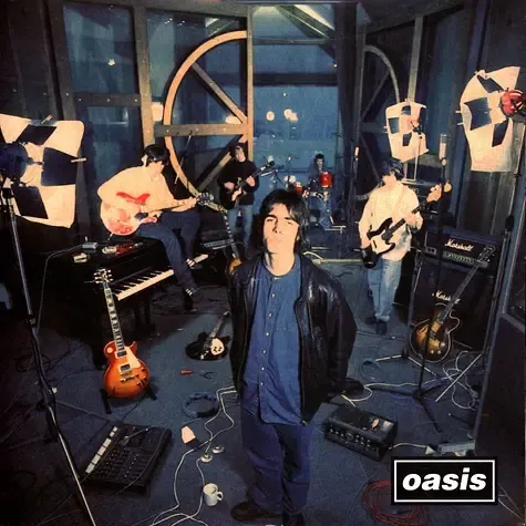 1-oasis-supersonic-30th-anniversary-pearl-colored-vinyl-edition