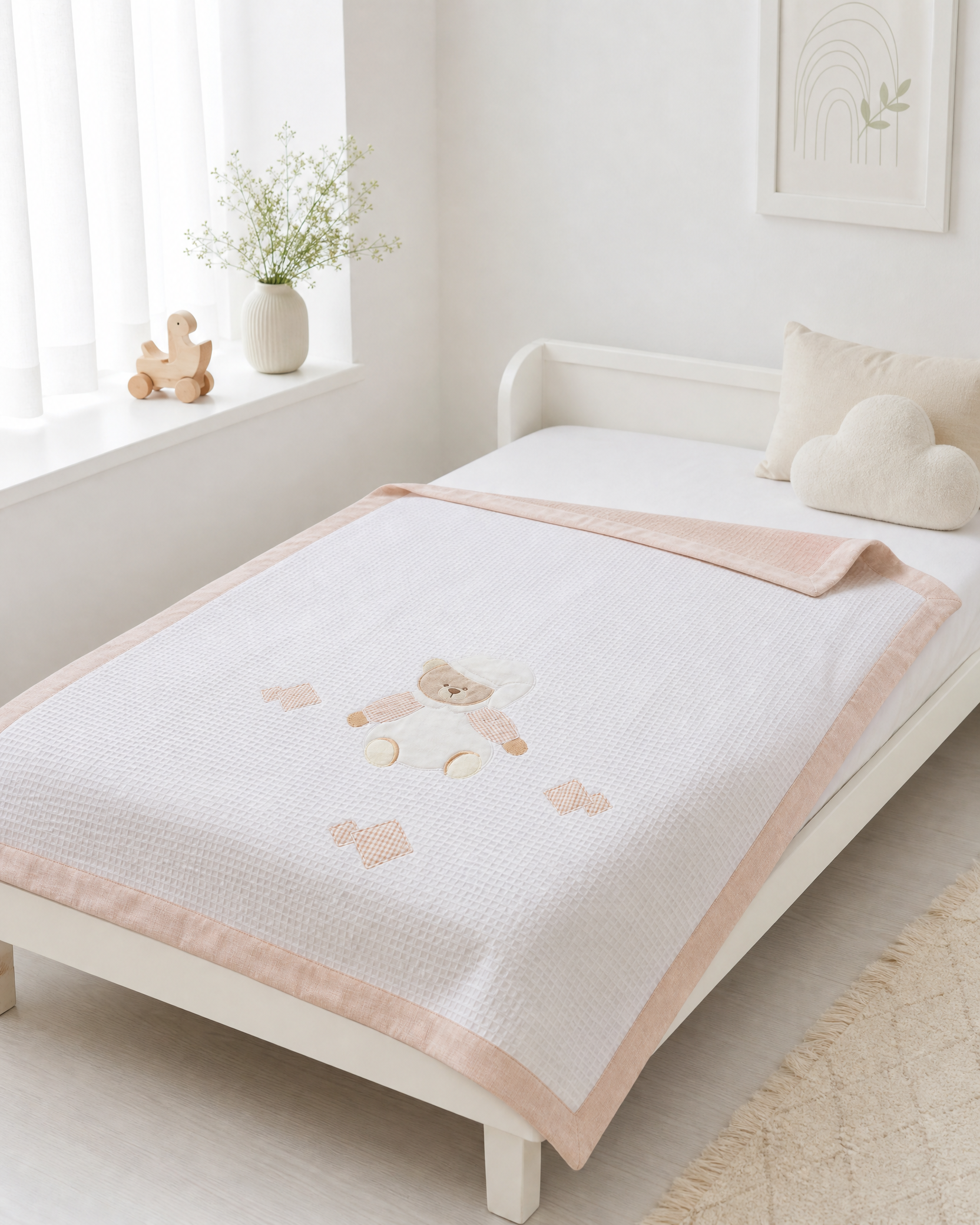 vintage_blanket_minimalist_white_kids_room