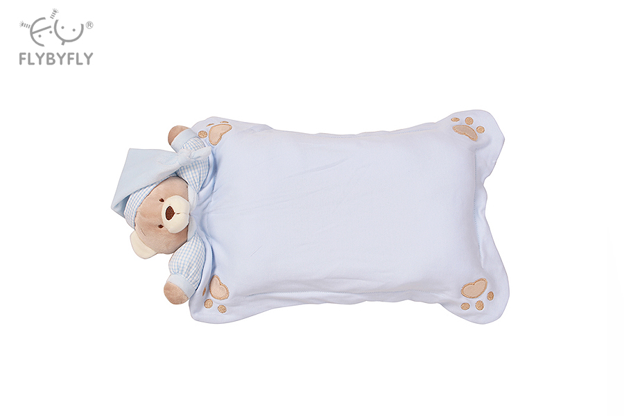 blue 3d bear pillow.jpg