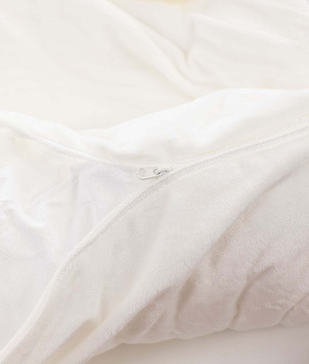 nursing-lounge-pillow-beige-448_1800x1800