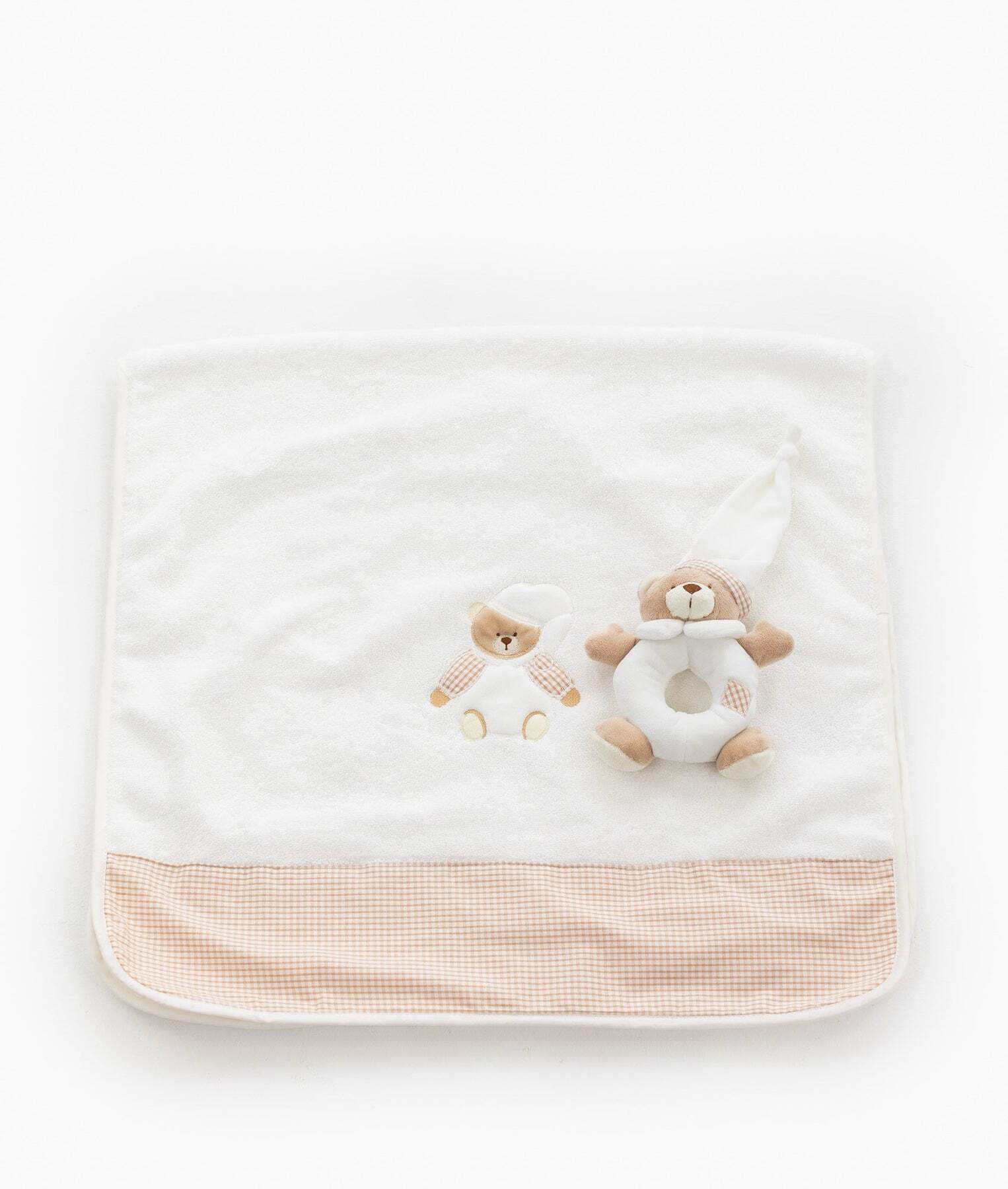 bear-towel-rattle-set-beige-635_1800x1800