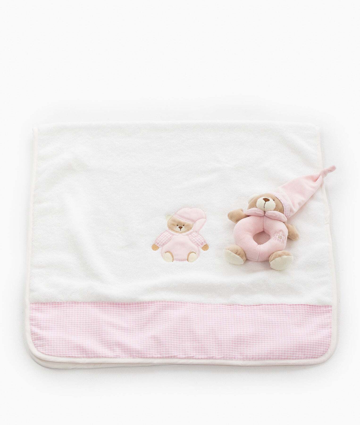 bear-towel-rattle-set-pink-581_1800x1800
