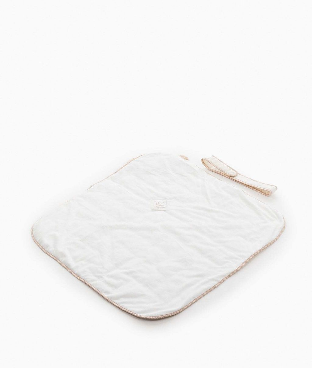 classic-bear-swaddle-beige-407_1800x1800