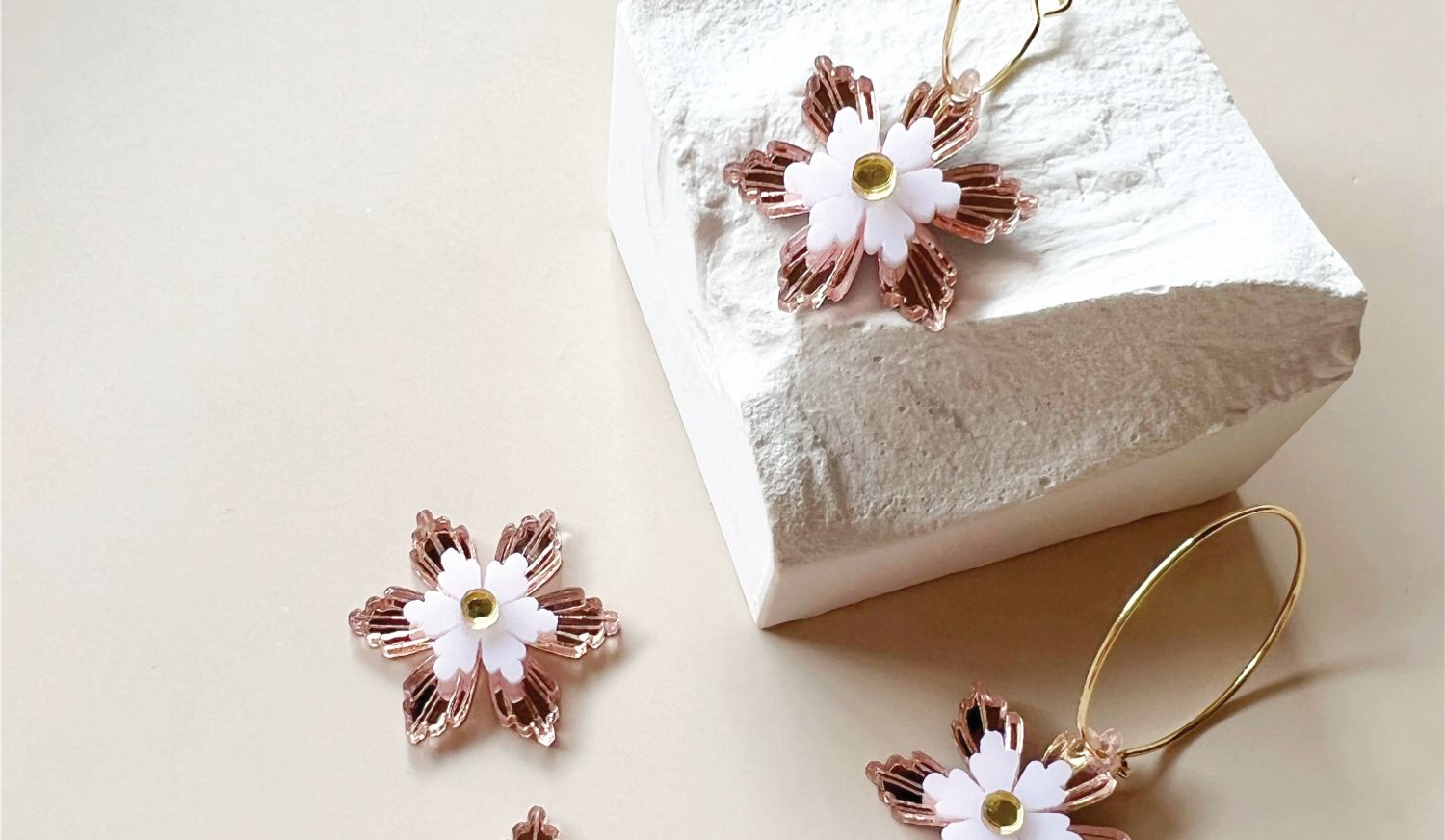 Chapter² Handmade Jewellery | Sakura Snowflake 