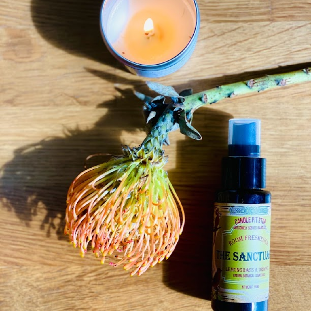 Room Mist and candle with flower