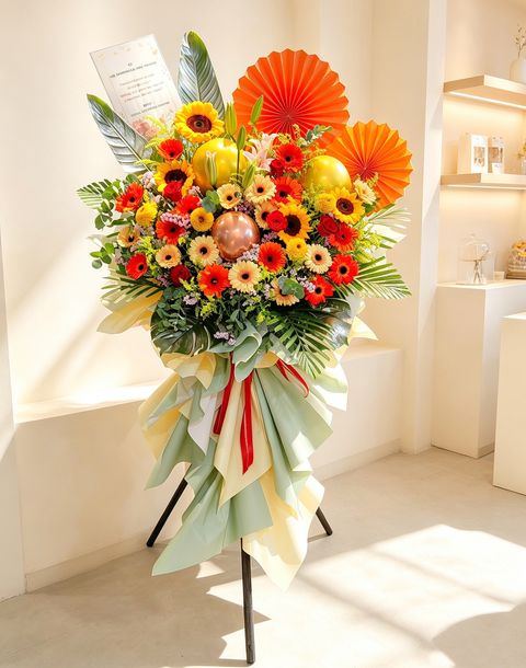 Bright Opening Flower Stand with Balloons 101_edit_87550387505559