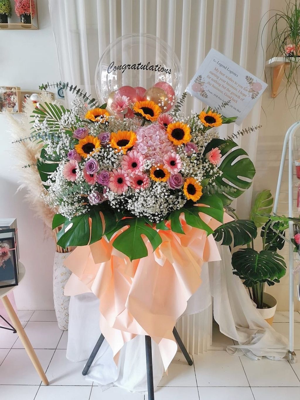 Balloon Opening Flower Stand