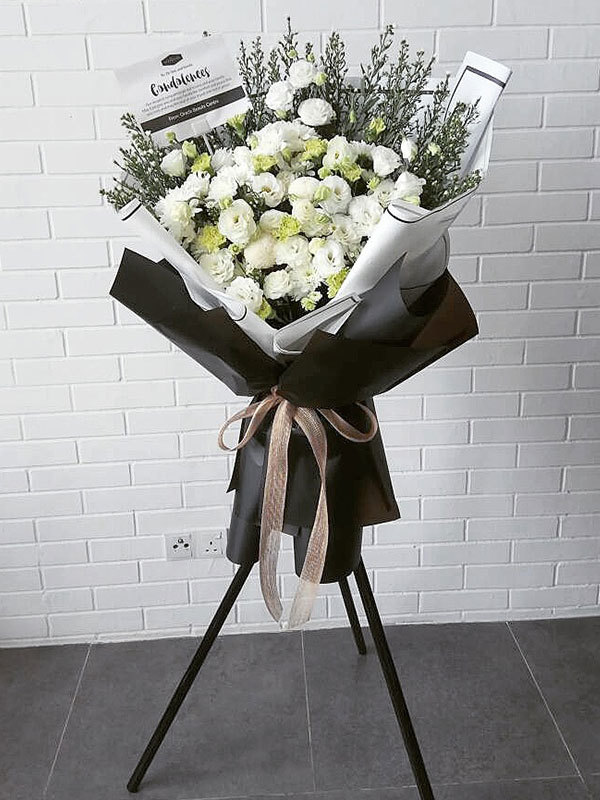 eustoma-condolence-stand.jpg