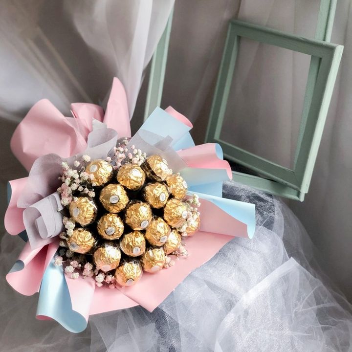 Ferrero-Bouquet-Rm80-3-1000x1000_mh1658851781011.jpg
