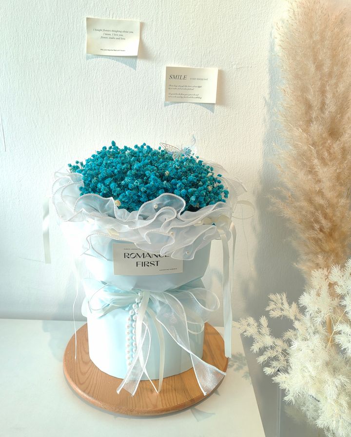 Baby’s Breath Bouquet 10
