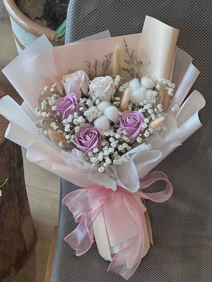 Soap Flower Bouquet 01
