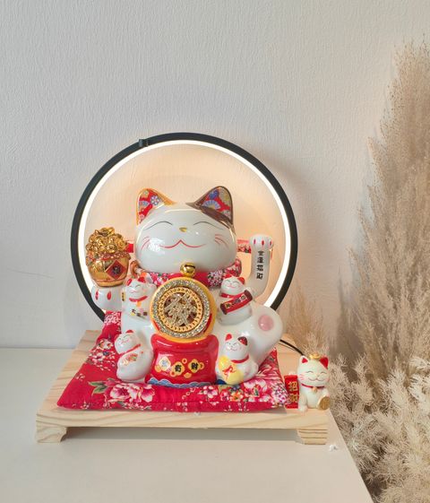 Lucky Cat with LED Light_edit_123155889138436