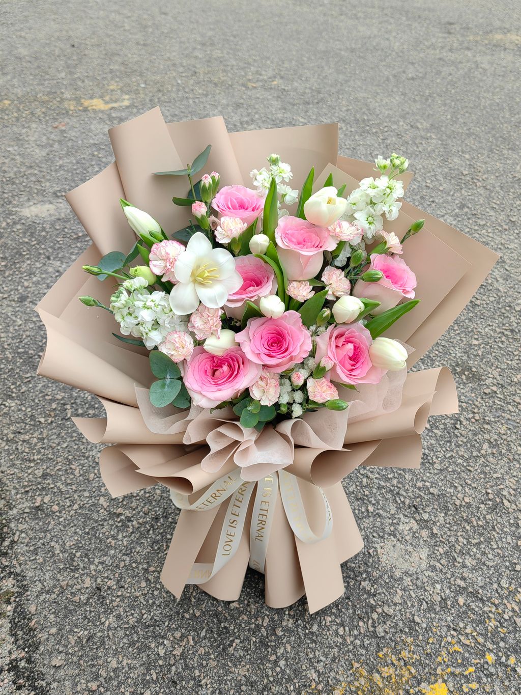Sweet Heart Pink Roses Hand Bouquet