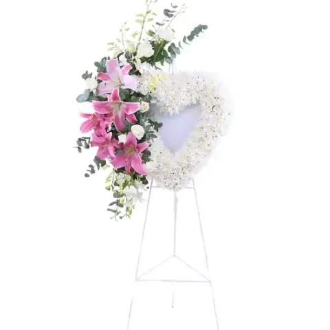 Forever Heart Wreath Stand