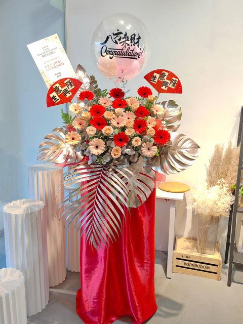 Opening Flower Stand 89