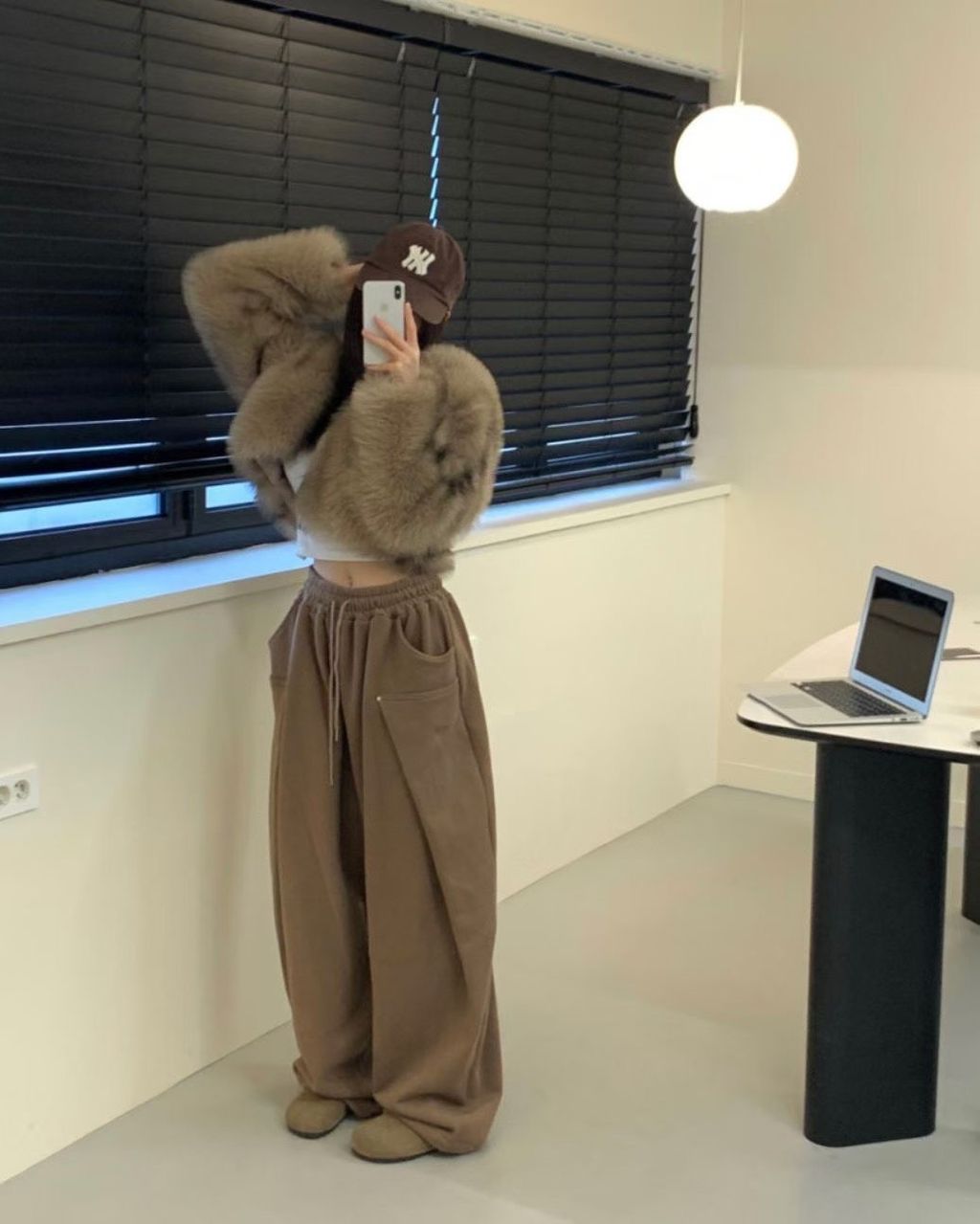 5e2c09a9fd4d551e4b479a3c7968c947