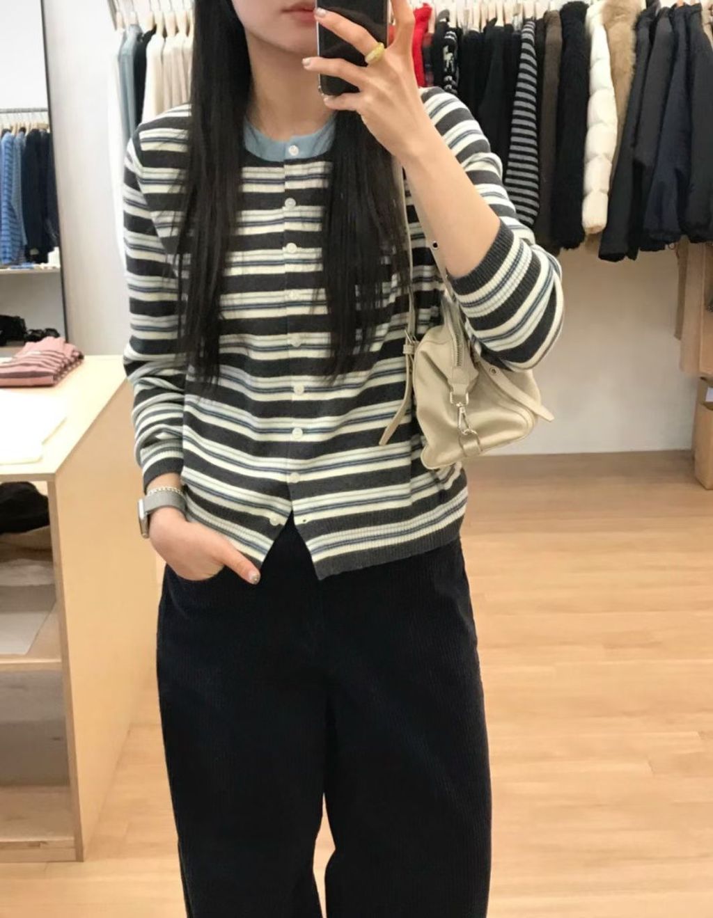 51e5011b000abe6beb3d2cb9b193f7ba