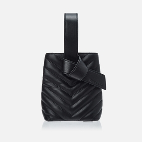 OSTKAKA] LYCKA MINI QUILTING BLACK 牛皮綁結V斜紋手提肩背水桶