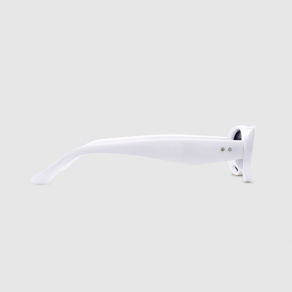 imgi_24_latrix_white_dt_04