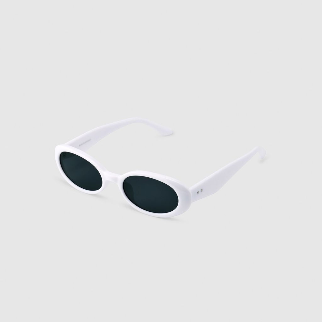 imgi_25_latrix_white_dt_02