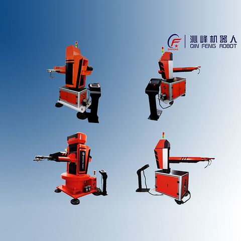 Qing-Feng-robots-with-logo.jpg