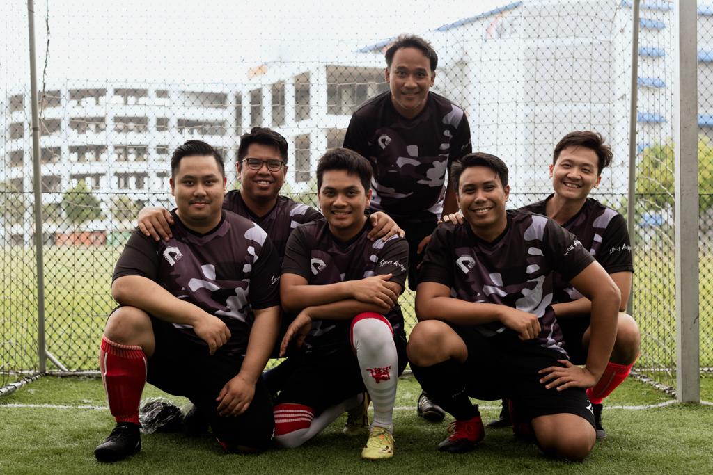 Team Kit 9