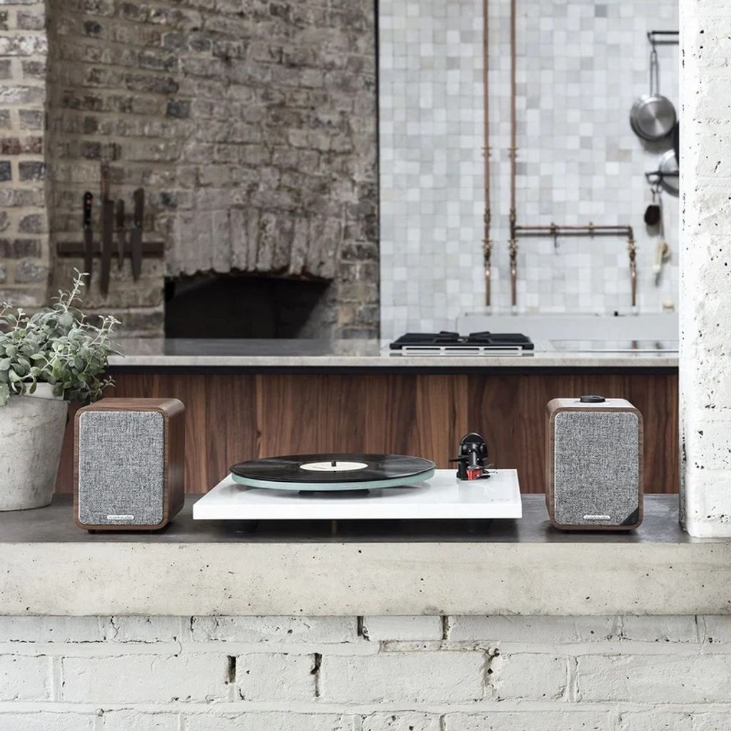 Ruark Audio MR1 Mk2 Bluetooth Speaker System 7