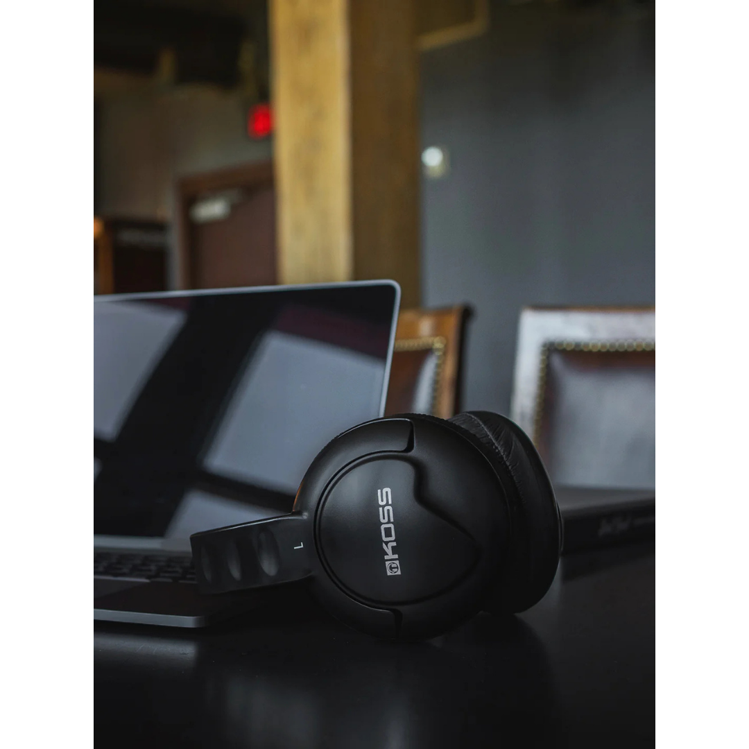 UR20-BLACK (2)