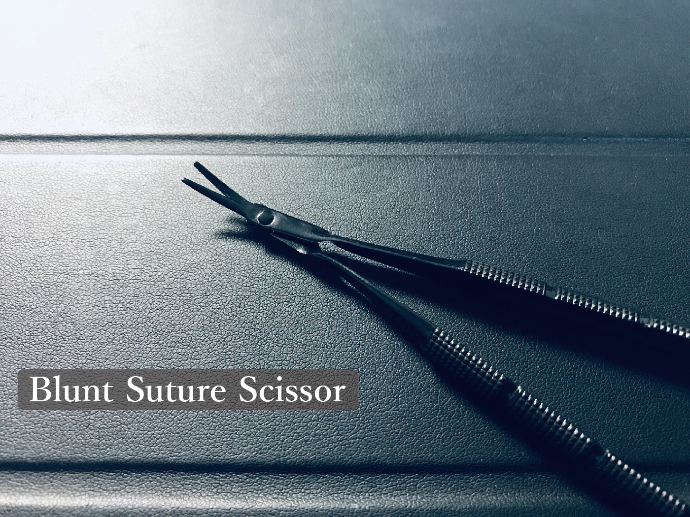 Blunt Suture Scissor content_工作區域 1.jpg