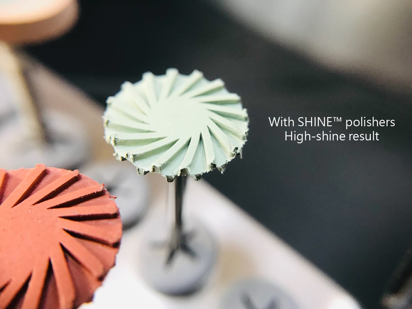 emax extraoral content-03.jpg