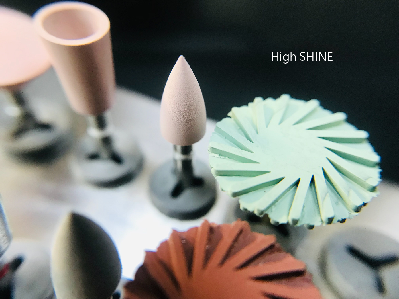 e.max intraoral content-02.jpg