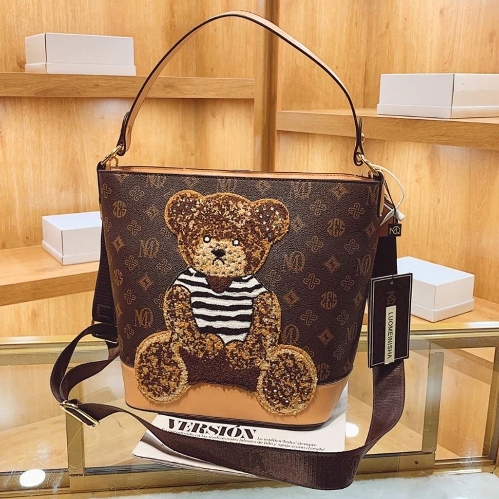 Little Bear Diamond Studded Large Tote Bag Luxury Designer Handbag Handbag For Women Luxury ST04