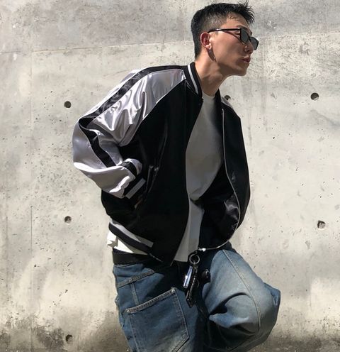 KAWASAKI刺繡落肩金屬反光棒球外套兩色96651944 – 韓國李樂選物店