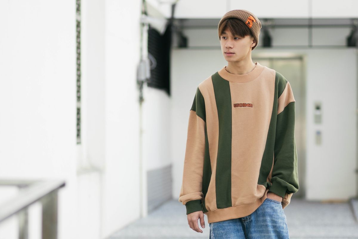 WODEN 2021 Fall & Winter Asymmetry Patchwork Sweatshirt