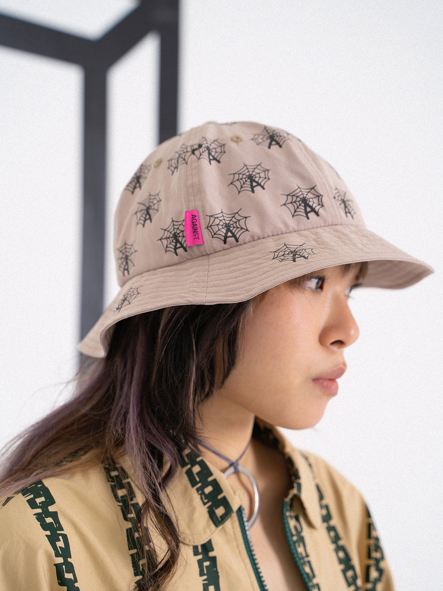 beige_bucket_web1_2048x2048.jpg beige_bucket_web1_2048x2048.jpg