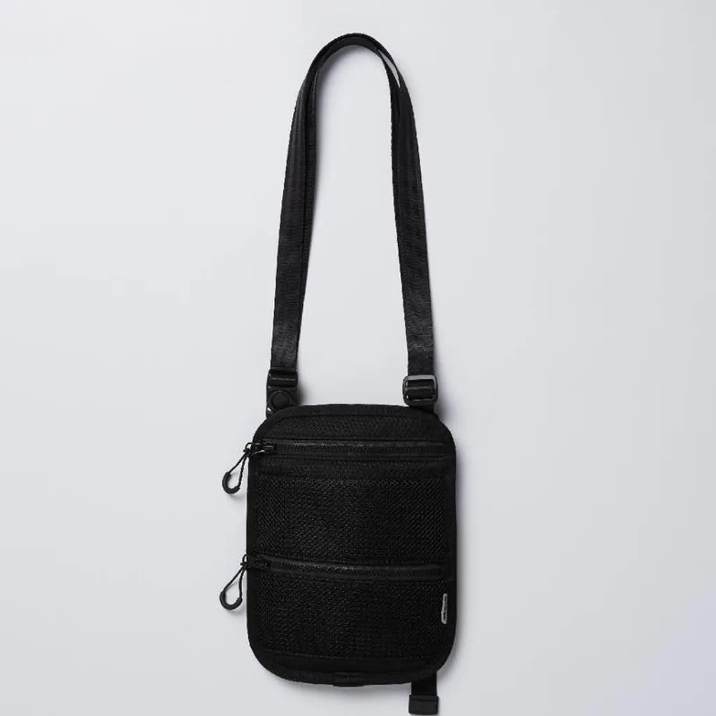 black___1_800x.jpg