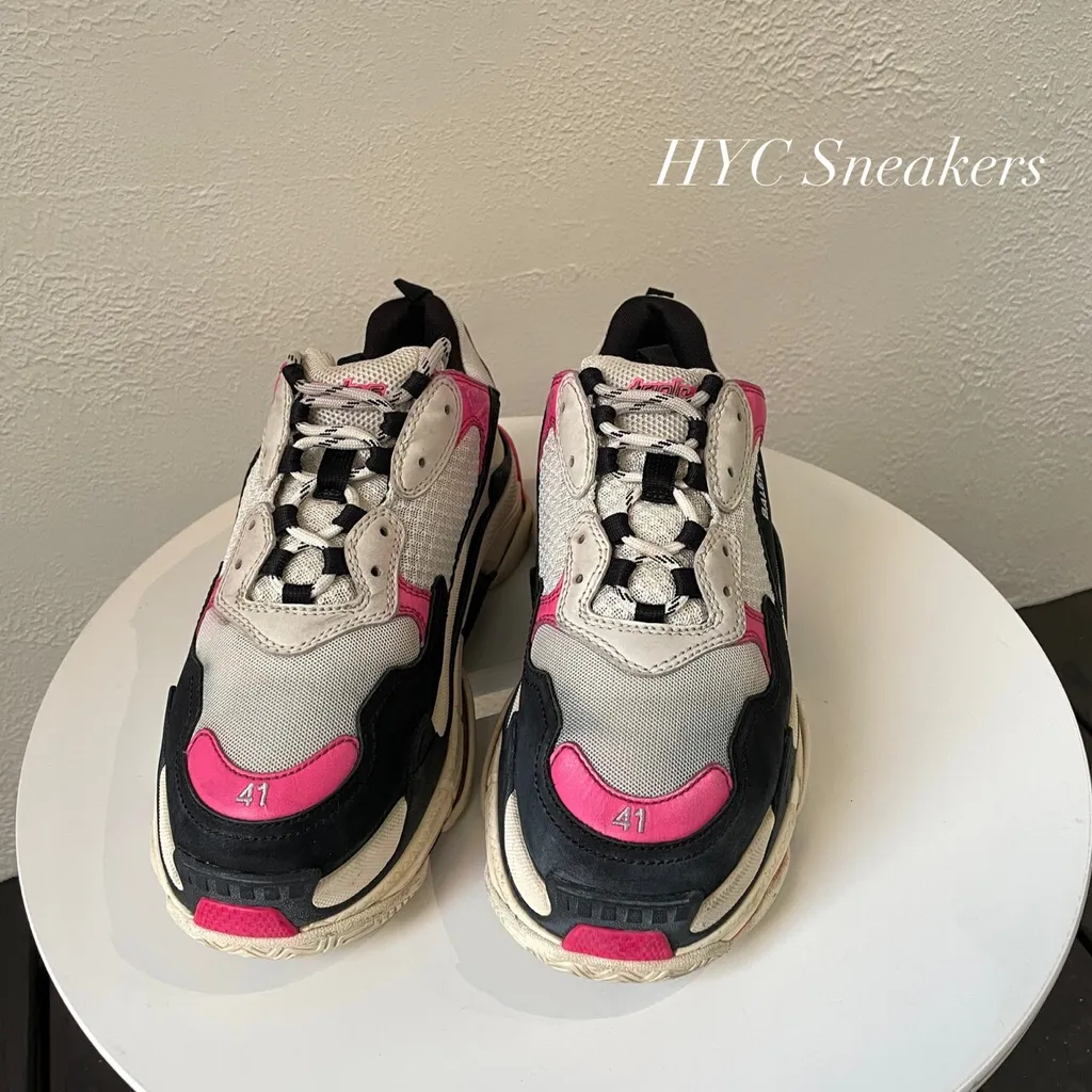 LINE_ALBUM_6_230430_2