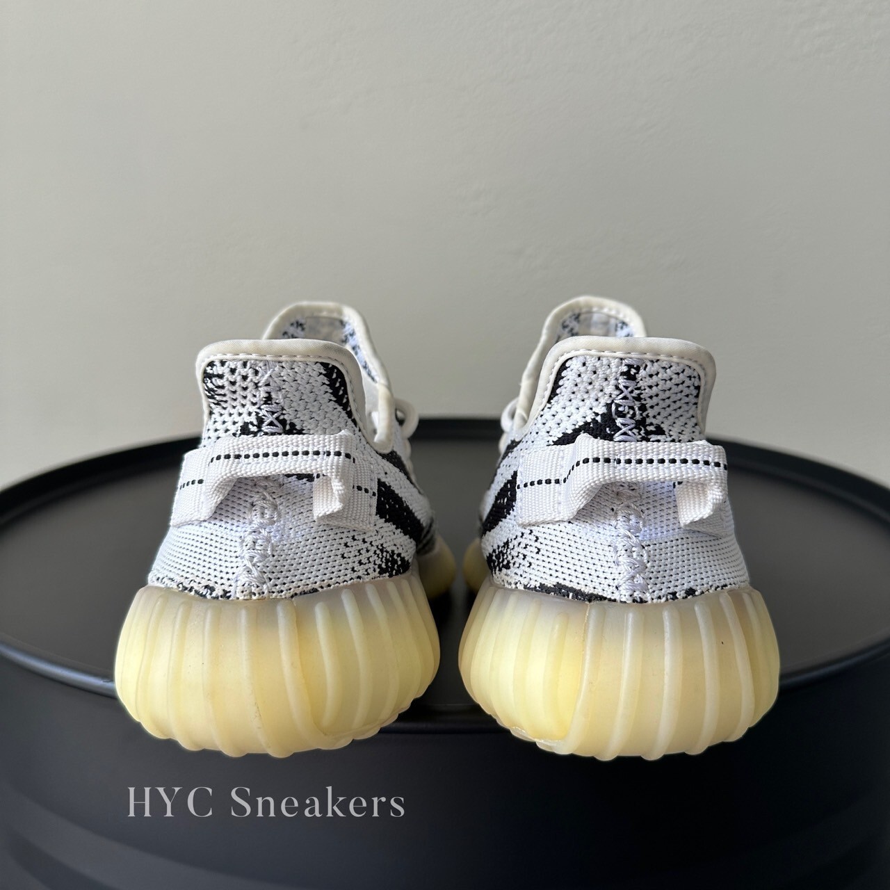 yeezy zebra back heel