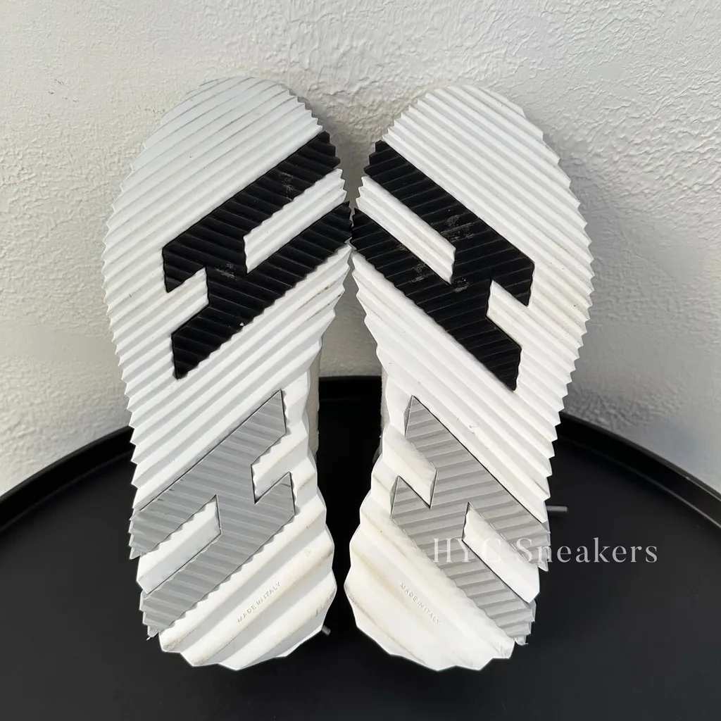 LINE_ALBUM_2_240627_4