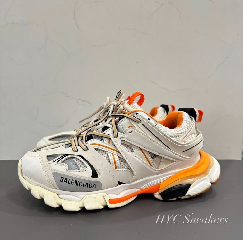 LINE_ALBUM_3_250207_2