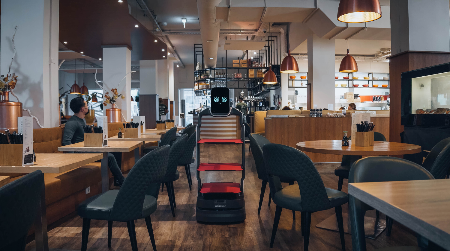『市面上最穩定易用的送餐機器人』-獵戶星空招財豹