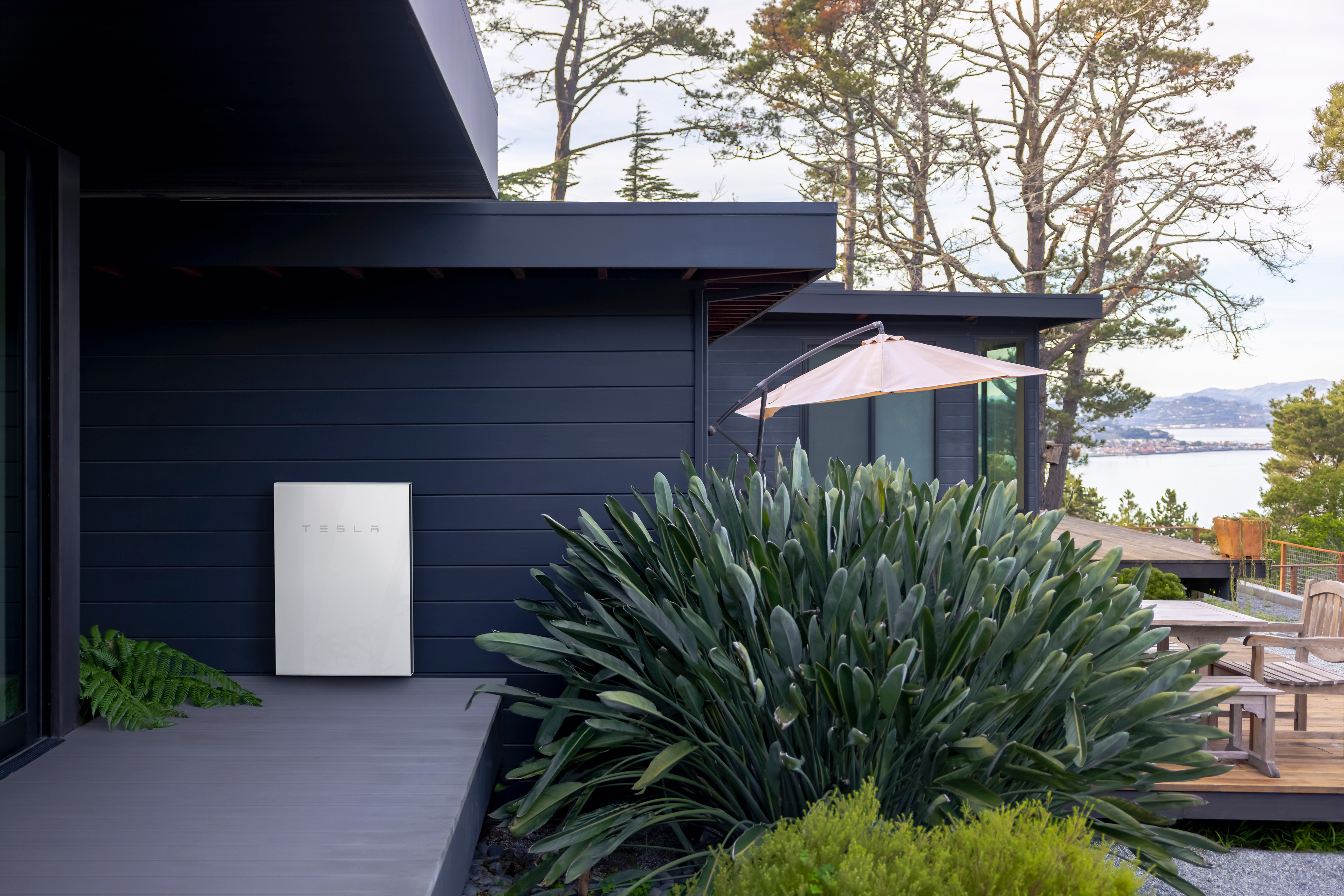 看似簡單，其實超複雜 —— 深度解析 Tesla Powerwall 安裝流程