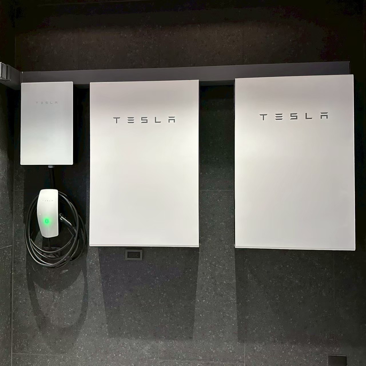 LINE_ALBUM_台南董建宏透天 1G2P+WC_251015_2