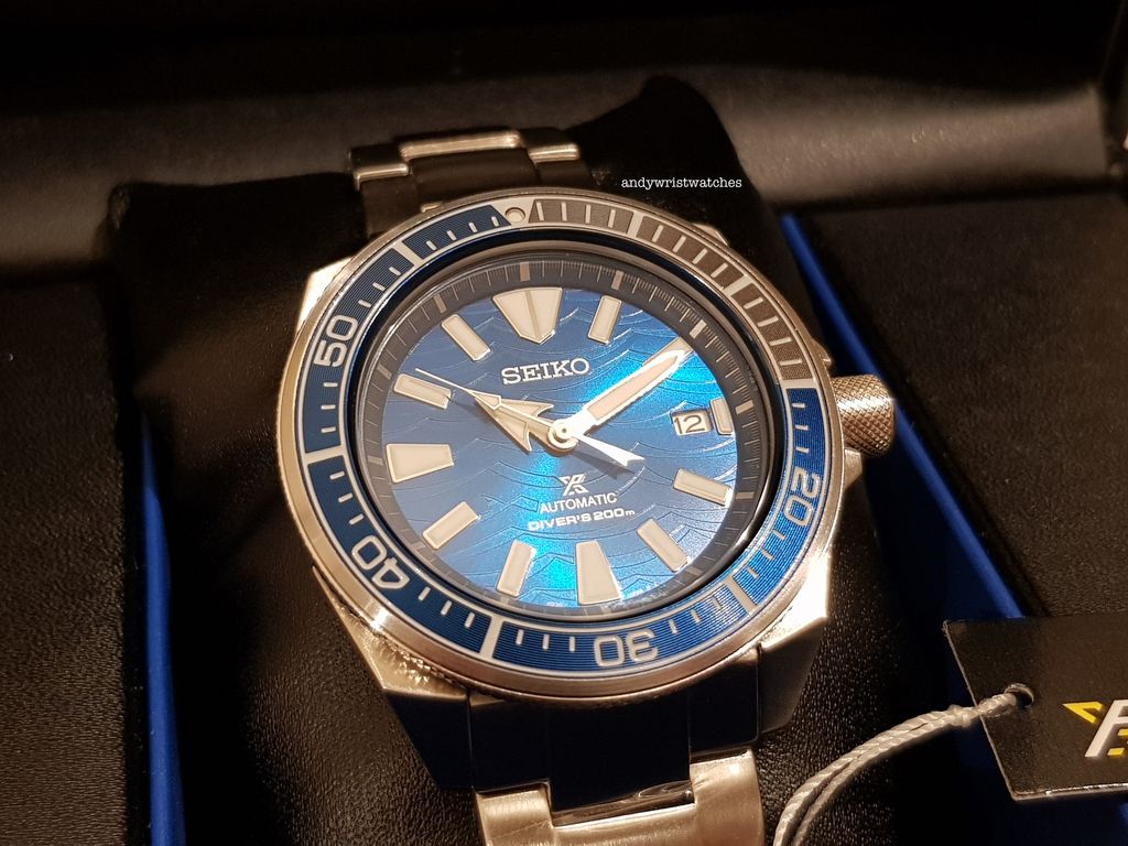 Seiko Prospex 200m Samurai Save-The-Ocean "Great White Shark Edition"  SRPD23 – andywristwatches & s-he earrings