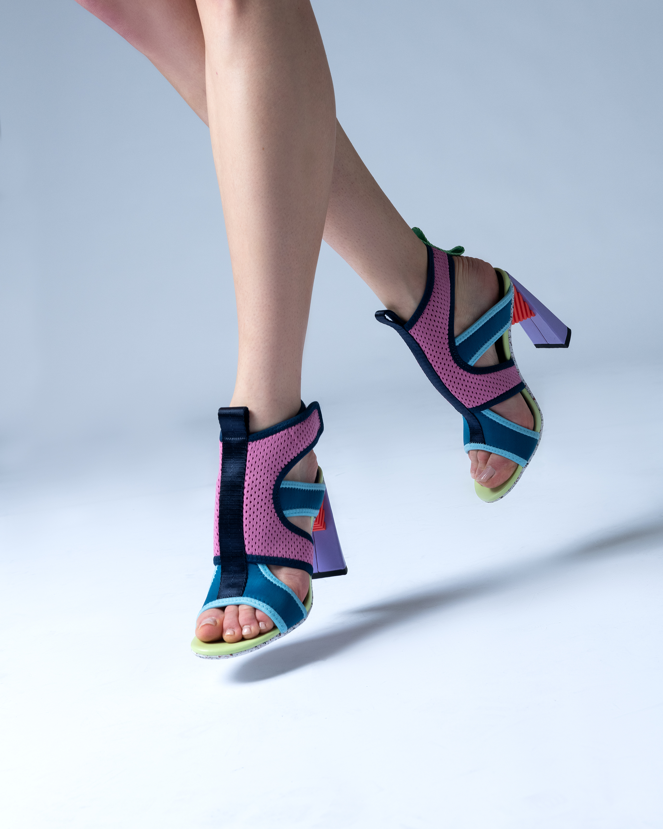 定価40000円ほどUNITED NUDE Cube Pump IN GREEN - ハイヒール/パンプス