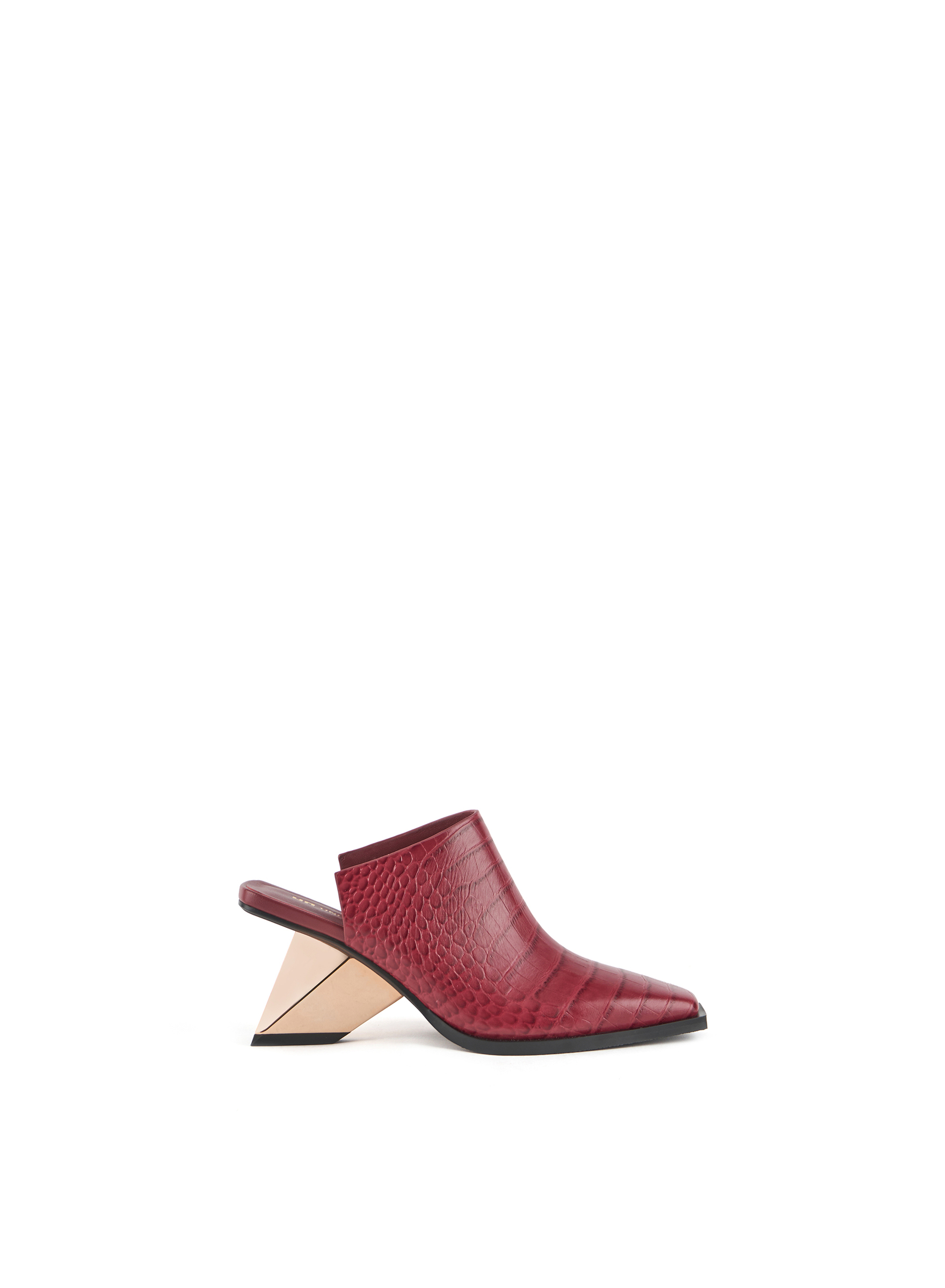 rockit-mule-ii-cranberry-outside
