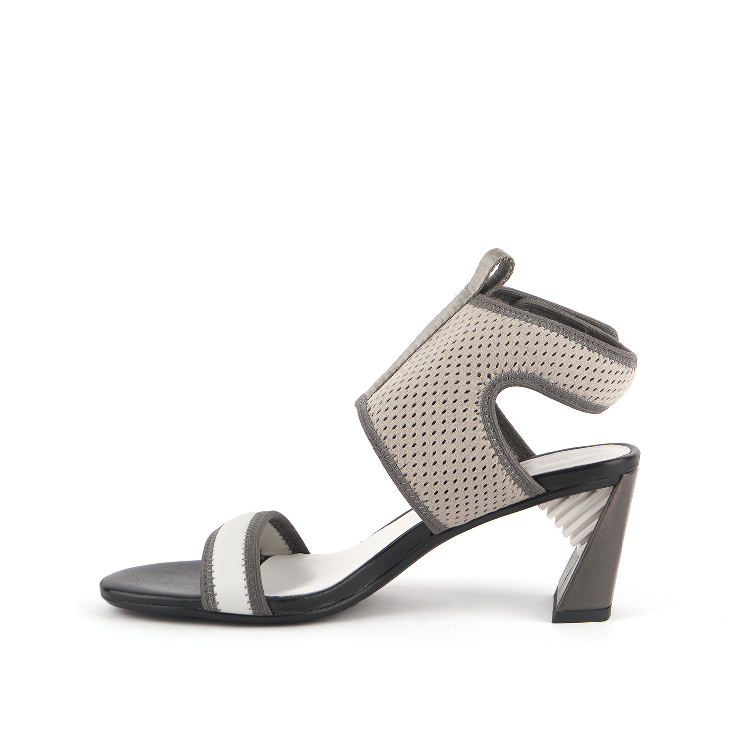 sonar-surf-mid-dove-inside